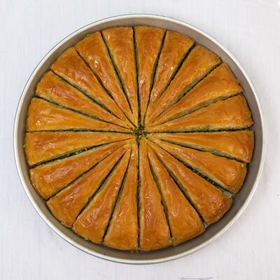 Carrot Slice of Baklava With Pistachio - 1