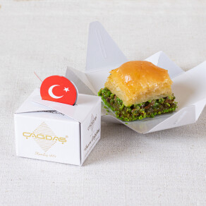 Tek Dilim Özel Kare Baklava 20 Adet